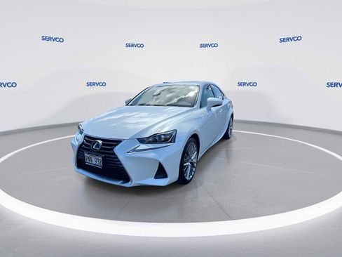 Used 2018 Lexus IS 300 RWD image 4