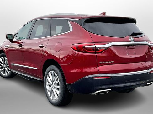 Used 2020 Buick Enclave Premium w/ Sun and Sites Package image 9