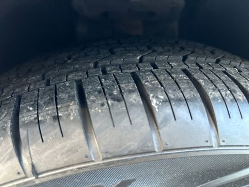 Used 2018 Honda Accord LX image 30