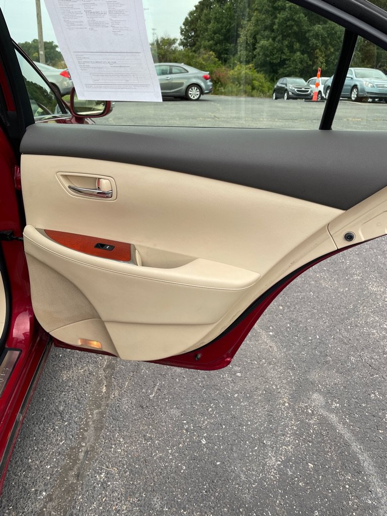Used 2010 Lexus ES 350 w/ Preferred Accessory Package FWD image 20