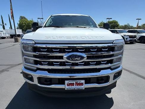 New 2026 Ford F250 Lariat w/ FX4 Off-Road Package AWD/4WD image 8