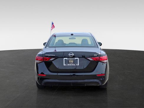 Used 2024 Nissan Sentra SV image 5
