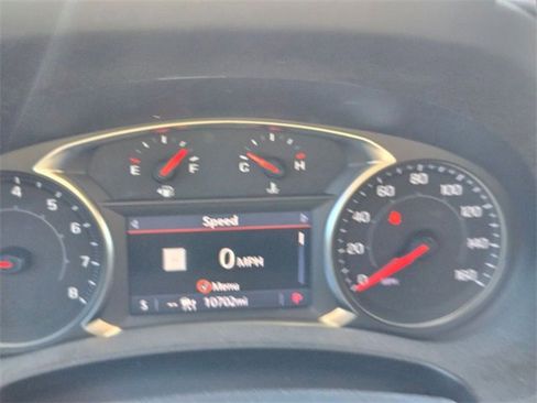 Used 2022 GMC Terrain AT4 w/ Infotainment Package II image 10