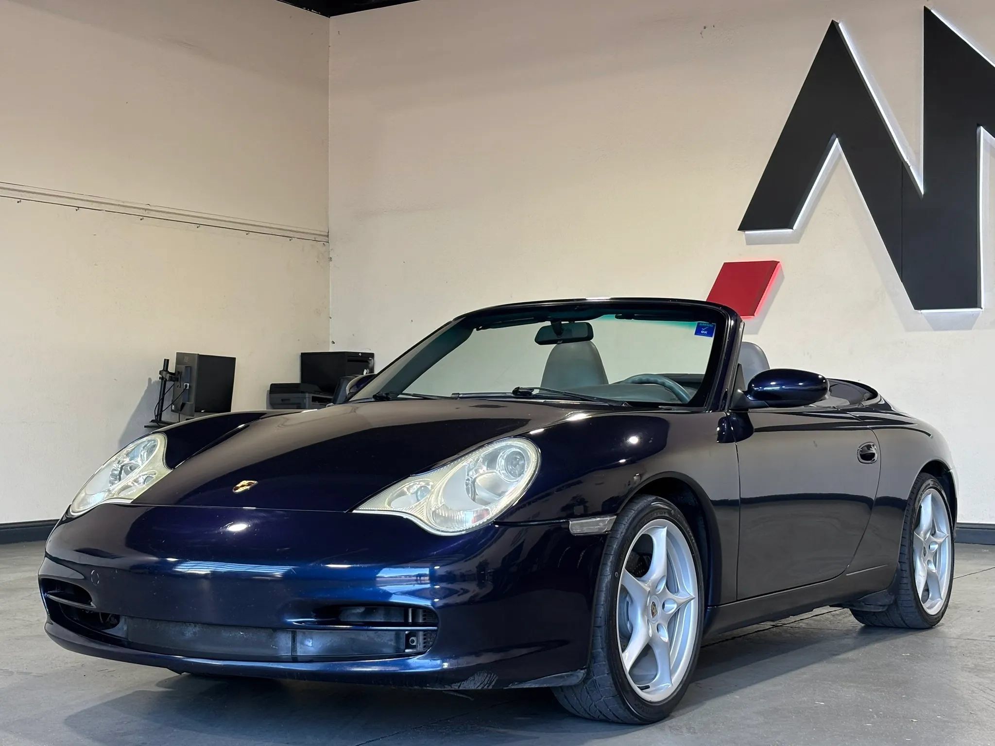 Used 2003 Porsche 911 Cabriolet image 5