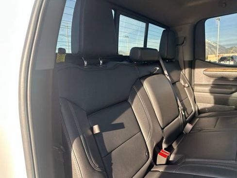 Used 2024 GMC Sierra 1500 Elevation w/ Elevation Premium Package AWD/4WD image 15