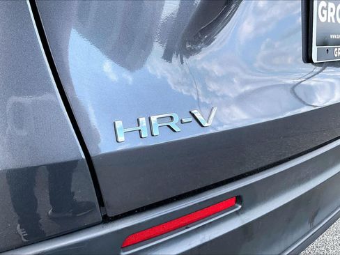 Used 2024 Honda HR-V LX image 10