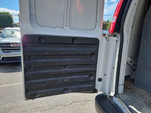Used 2021 Chevrolet Express 2500 w/ Driver Convenience Package RWD image 7