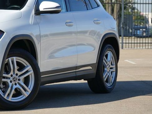 Used 2021 Mercedes-Benz GLA 250 250 * 1-OWNER * Premium * image 23