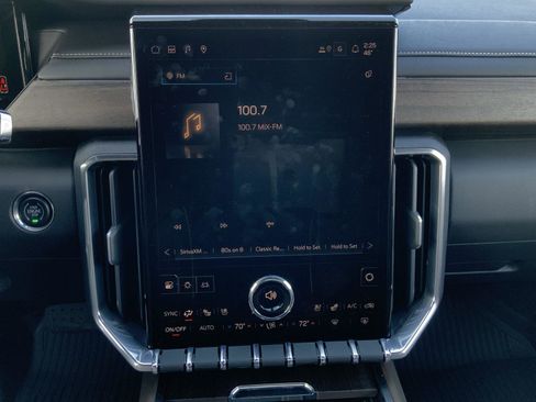 New 2026 GMC Acadia Denali Ultimate w/ LPO, Floor Liner Package image 49