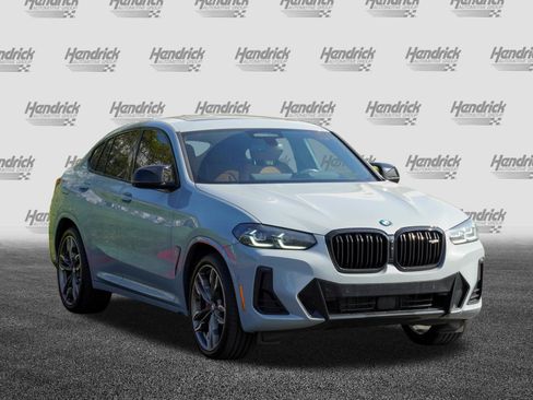 Certified 2025 BMW X4 M40i AWD/4WD image 2
