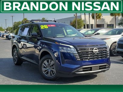 Used 2026 Nissan Pathfinder SV