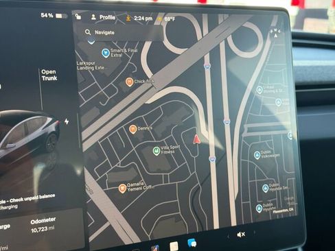 Used 2025 Tesla Model 3 Long Range image 23