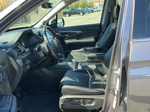 Used 2023 Honda Ridgeline RTL-E image 9