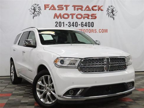Used 2019 Dodge Durango Citadel w/ Technology Group AWD/4WD image 3