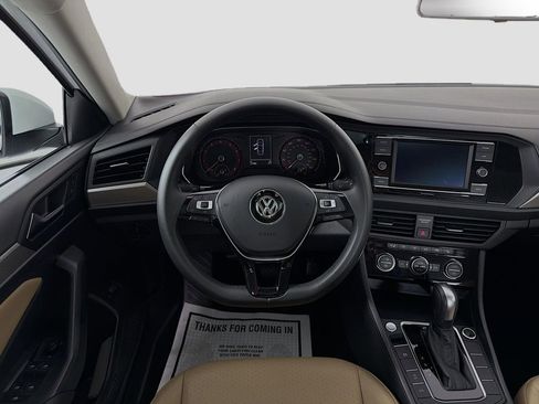 Used 2020 Volkswagen Jetta SE w/ SE Cold Weather Package image 22