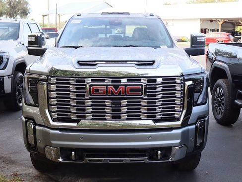 New 2026 GMC Sierra 2500 Denali w/ Denali Reserve Package image 2