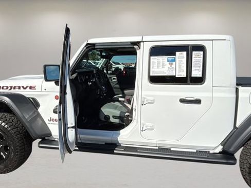 Used 2023 Jeep Gladiator Mojave w/ LED Lighting Group image 13