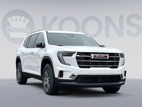 New 2026 GMC Acadia Elevation image 10