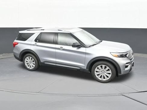 Used 2022 Ford Explorer Limited w/ Equipment Group 301A AWD/4WD image 66