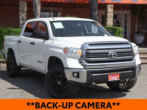 Used 2015 Toyota Tundra SR5 w/ SR5 Upgrade Package RWD image 2