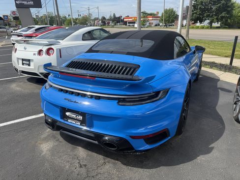 Used 2022 Porsche 911 Turbo S AWD/4WD image 4