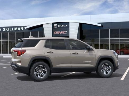 New 2026 GMC Terrain Elevation FWD image 5