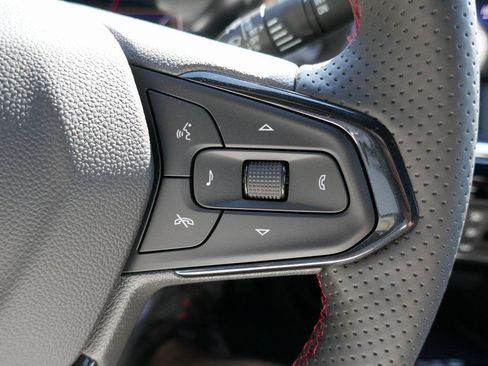 New 2026 Chevrolet Trax RS w/ Sunroof Package image 15