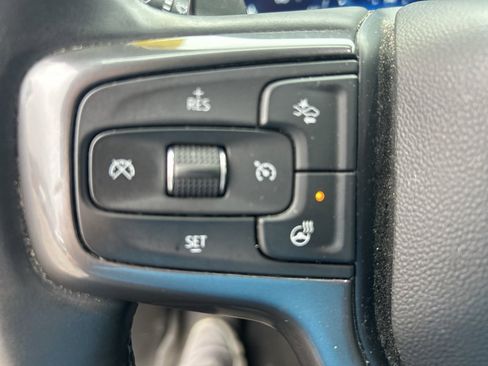 Used 2023 Chevrolet Silverado 1500 ZR2 w/ Technology Package image 11