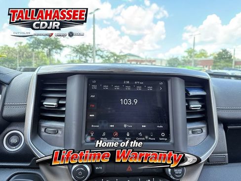 Used 2020 RAM 1500 Laramie AWD/4WD image 22