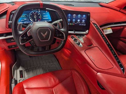 Used 2023 Chevrolet Corvette Stingray Premium Conv w/ Z51 Performance Package image 7