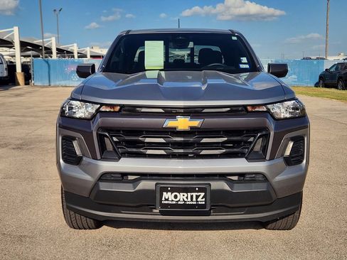 Used 2026 Chevrolet Colorado LT RWD image 2
