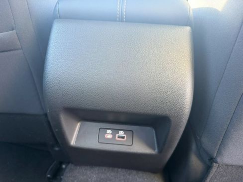 Used 2019 Nissan Altima 2.5 S FWD image 19