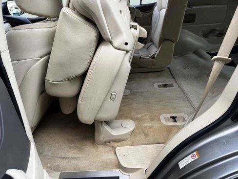Used 2019 Lexus LX 570 4WD w/ Luxury Package image 52