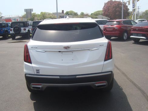 Used 2024 Cadillac XT5 Premium Luxury AWD/4WD image 5