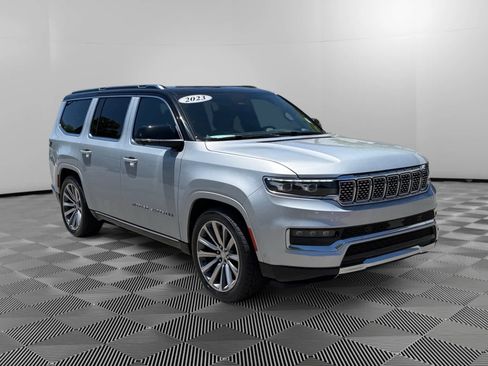 Used 2023 Jeep Grand Wagoneer Series II AWD/4WD image 7