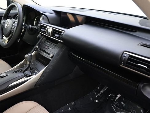 Used 2019 Lexus IS 300 AWD w/ Navigation Package image 15