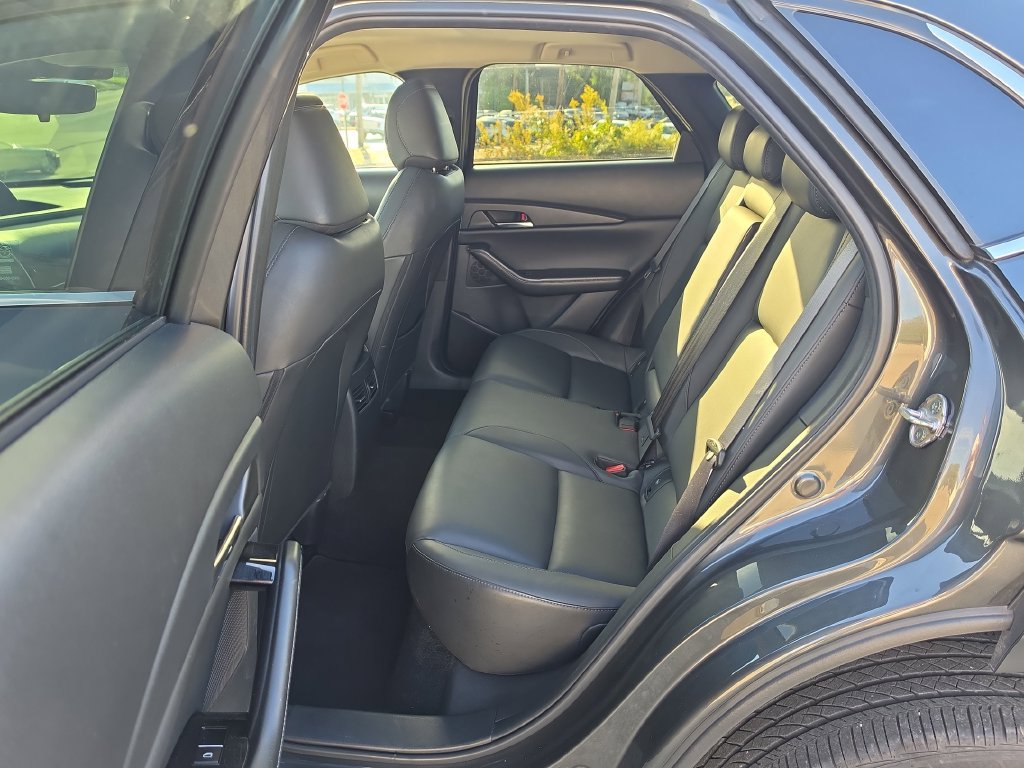Certified 2025 MAZDA CX-30 AWD 2.5 S w/ Preferred Package image 12