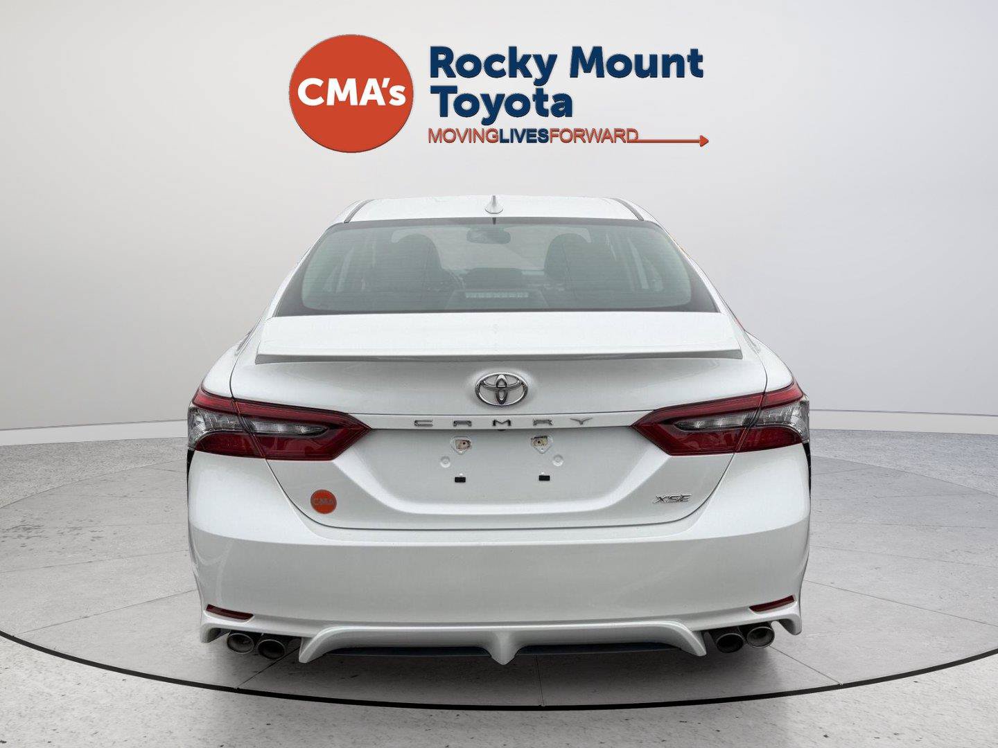 Used 2023 Toyota Camry XSE FWD image 6