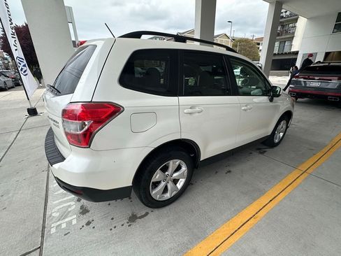 Used 2015 Subaru Forester 2.5i Premium w/ All-Weather Package image 7