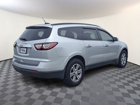 Used 2017 Chevrolet Traverse LT AWD/4WD image 6