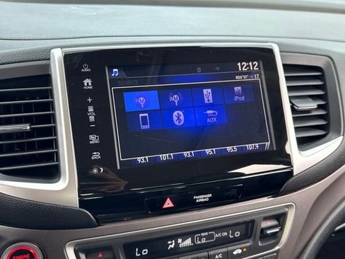 Used 2020 Honda Ridgeline RTL image 11