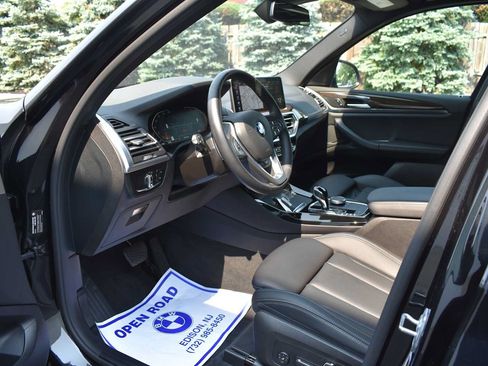 Used 2024 BMW X3 xDrive30i w/ Premium Package AWD/4WD image 9