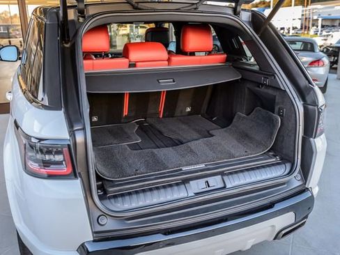Used 2018 Land Rover Range Rover Sport Supercharged image 11