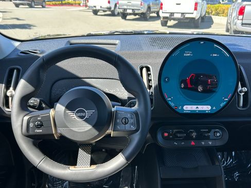 Used 2025 MINI Cooper Countryman SE AWD/4WD image 17