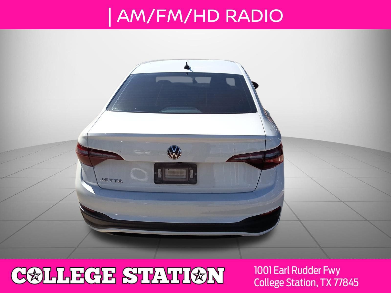 Used 2023 Volkswagen Jetta Sport FWD image 4