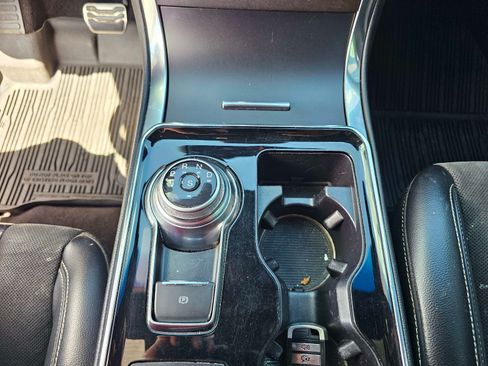 Used 2019 Ford Edge ST w/ Equipment Group 401A AWD/4WD image 27