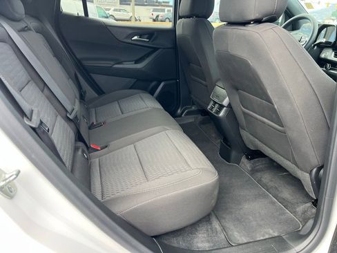 Used 2026 Chevrolet Equinox LT AWD/4WD image 19
