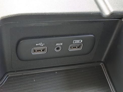 Used 2024 RAM 1500 Classic SLT RWD image 24
