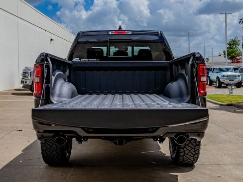 Used 2026 RAM 1500 Laramie w/ Night Edition image 9