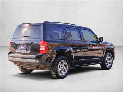 Used 2017 Jeep Patriot Sport w/ Power Value Group image 5
